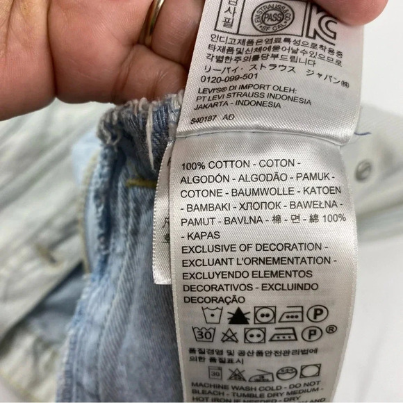 Levis Girls Youth Size Large Denim Jacket Light Wash Floral Sleeves SEE ALL. - Picture 5 of 10